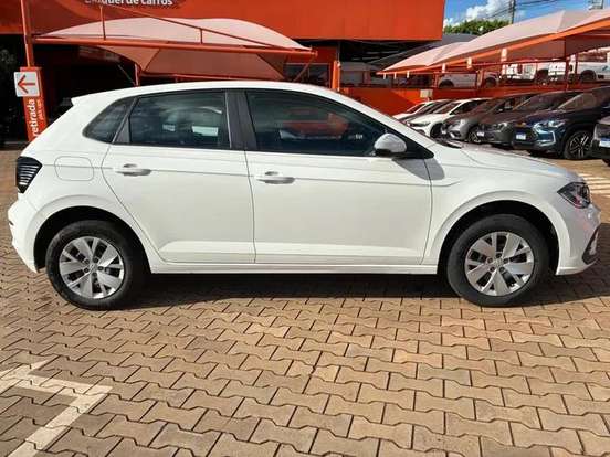 VOLKSWAGEN-POLO-1.0 MPI MANUAL VOLKSWAGEN-POLO-2023