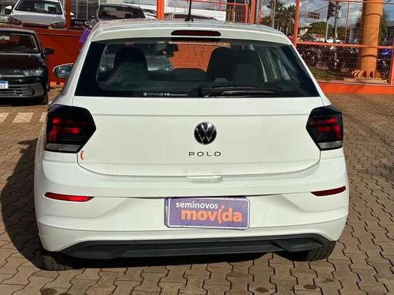 VOLKSWAGEN-POLO-2023