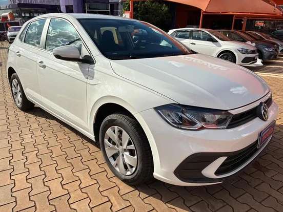 VOLKSWAGEN-POLO-2023