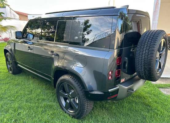 LAND ROVER-DEFENDER-2023