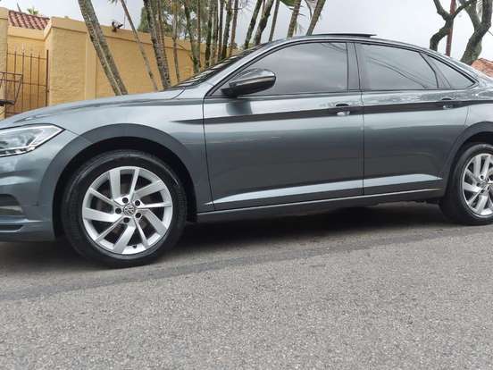 VOLKSWAGEN-JETTA-1.4 250 TSI TOTAL FLEX COMFORTLINE TIPTRONIC VOLKSWAGEN-JETTA-2018