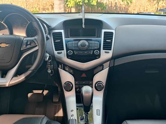 CHEVROLET-CRUZE-1.8 LT 16V FLEX 4P AUTOMÁTICO CHEVROLET-CRUZE-2015