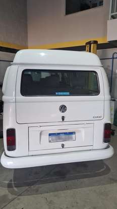 VOLKSWAGEN-KOMBI-1.6 MI CARAT 8V GASOLINA 3P MANUAL VOLKSWAGEN-KOMBI-1998