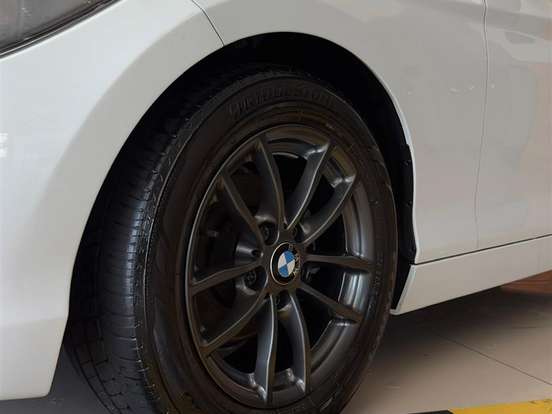 BMW-116i-1.6 16V TURBO GASOLINA 4P AUTOMÁTICO BMW-116i-2013