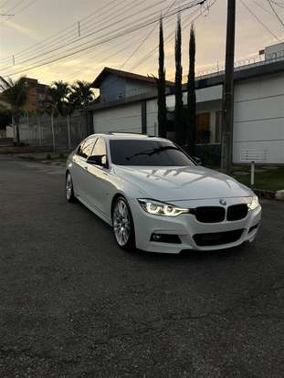 BMW-320i-2017