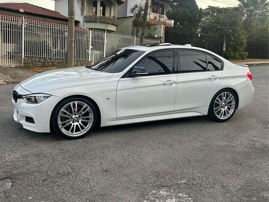 BMW-320i-2.0 M SPORT GP 16V TURBO ACTIVE FLEX 4P AUTOMÁTICO BMW-320i-2017