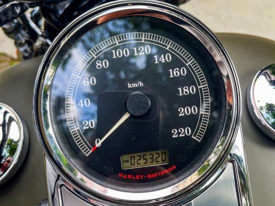 HARLEY-DAVIDSON-ROAD KING POLICE HARLEY-DAVIDSON-ROAD KING POLICE-2013