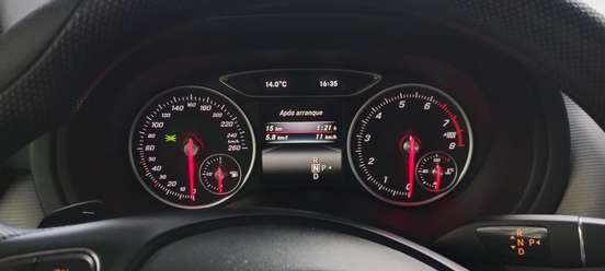 MERCEDES-BENZ-B 200-2017