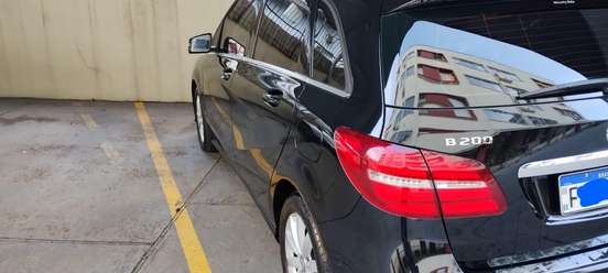 MERCEDES-BENZ-B 200-2017