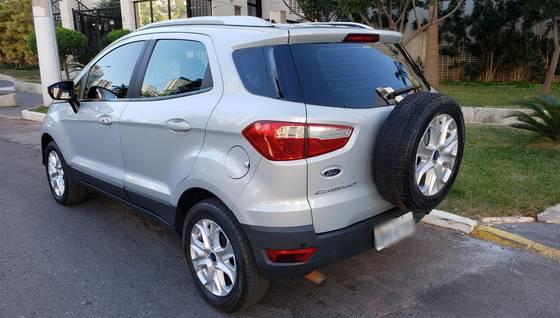 FORD ECOSPORT 2.0 TITANIUM 16V FLEX 4P AUTOMÁTICO