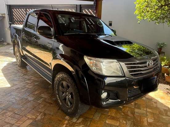 TOYOTA-HILUX-3.0 SRV 4X4 CD 16V TURBO INTERCOOLER DIESEL 4P AUTOMÁTICO TOYOTA-HILUX-2014