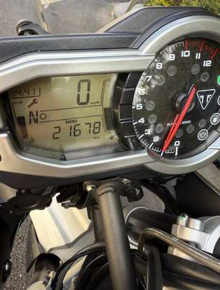 TRIUMPH-TIGER 800 XR-2017
