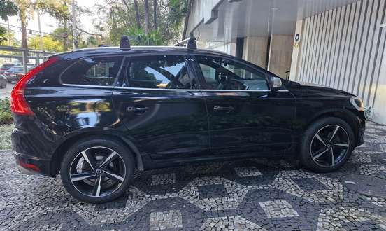 VOLVO-XC60-2.0 T6 R DESIGN TURBO GASOLINA 4P AUTOMÁTICO VOLVO-XC60-2015