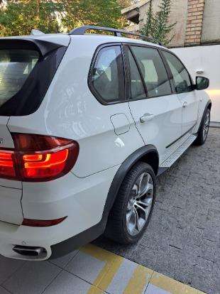 BMW-X5-4.4 M V8 32V BI-TURBO GASOLINA 4P AUTOMATICO BMW-X5-2011