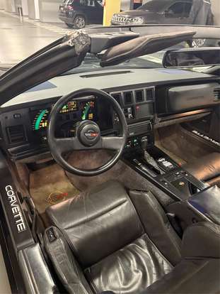 CHEVROLET-CORVETTE-1987