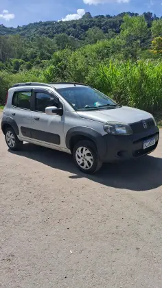 FIAT UNO 1.0 EVO WAY 8V FLEX 4P MANUAL FIAT UNO 1.0 EVO WAY 8V FLEX 4P MANUAL