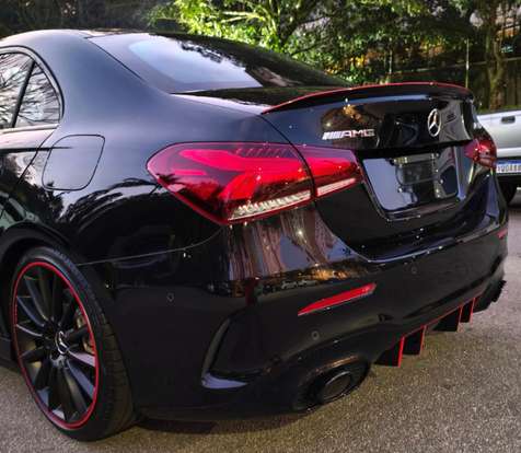 MERCEDES-BENZ-A 35 AMG-2022