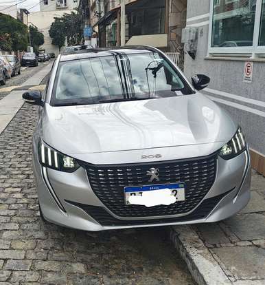 PEUGEOT-208-2020
