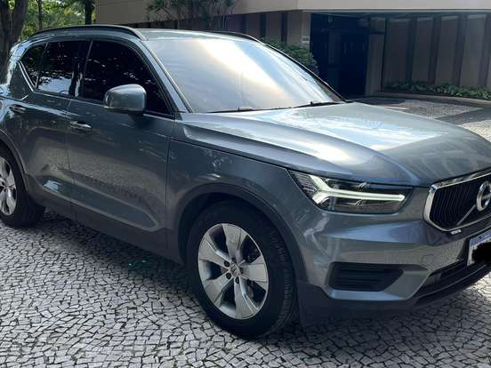 VOLVO-XC40-2.0 T4 GASOLINA GEARTRONIC VOLVO-XC40-2018
