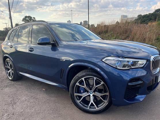 Imagem de BMW X5 3.0 I6 TURBO HÍBRIDO XDRIVE45E M SPORT AUTOMÁTICO