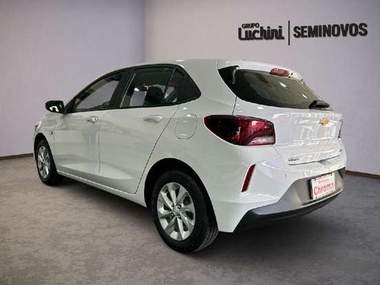 CHEVROLET-ONIX-2020