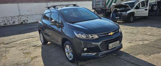 CHEVROLET-TRACKER-2017