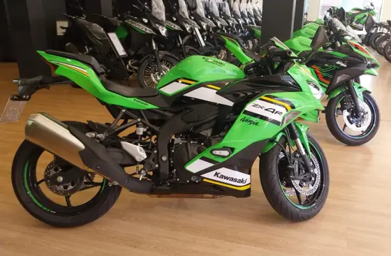 Kawasaki Ninja-zx-4r: Motos usadas, seminovas e novas