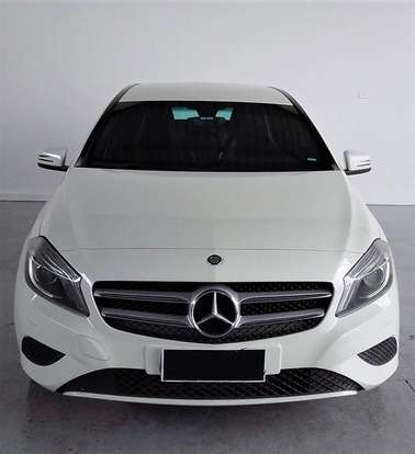 MERCEDES-BENZ-A 200-2013