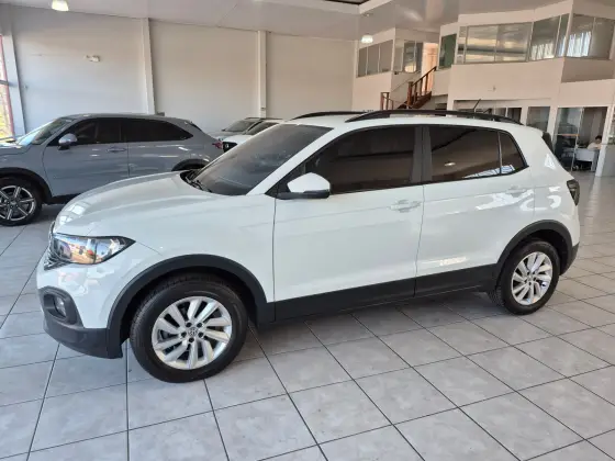 VOLKSWAGEN T-CROSS 1.0 200 TSI TOTAL FLEX AUTOMÁTICO