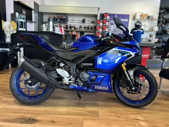 YAMAHA YZF R3 ABS CONNECTED YAMAHA YZF R3 ABS CONNECTED