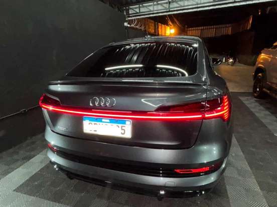 AUDI-E-TRON-ELÉTRICO SPORTBACK PERFORMANCE BLACK QUATTRO AUDI-E-TRON-2022