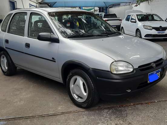CHEVROLET-CORSA-1.4 EFI GL 8V GASOLINA 4P MANUAL CHEVROLET-CORSA-1995