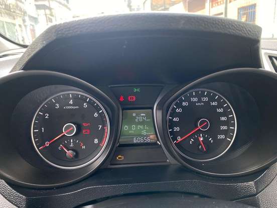 HYUNDAI-HB20-1.0 COMFORT PLUS 12V FLEX 4P MANUAL HYUNDAI-HB20-2018