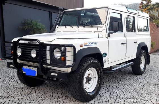 LAND ROVER DEFENDER 2.5 CSW 110 4X4 TURBO DIESEL 4P MANUAL
