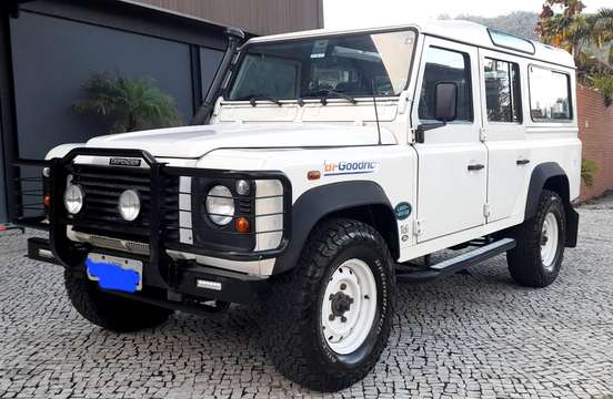 LAND ROVER-DEFENDER-2001