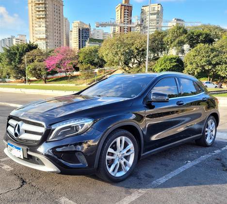 MERCEDES-BENZ GLA 200 1.6 CGI ADVANCE 16V TURBO GASOLINA 4P AUTOMÁTICO