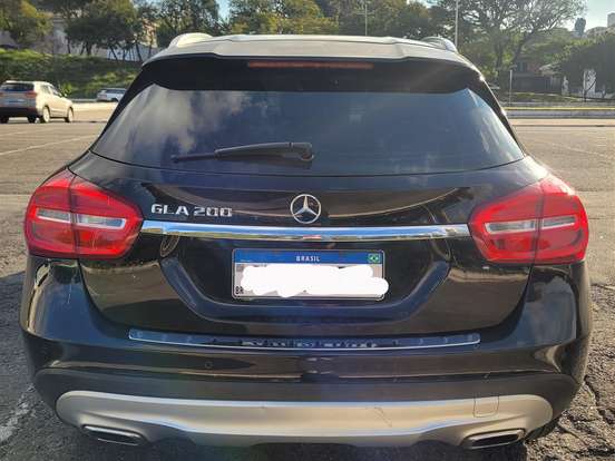 MERCEDES-BENZ-GLA 200-1.6 CGI ADVANCE 16V TURBO GASOLINA 4P AUTOMÁTICO MERCEDES-BENZ-GLA 200-2015