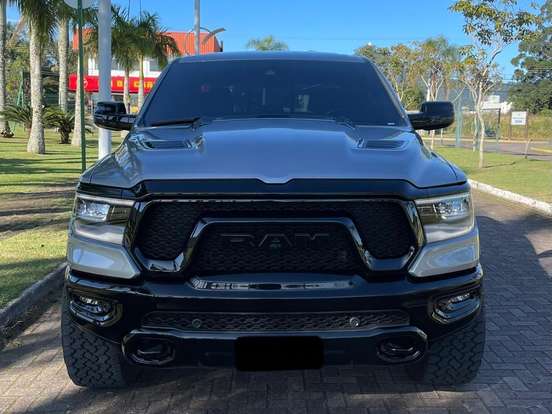RAM-1500-5.7 V8 GASOLINA REBEL CD 4X4 AUTOMÁTICO RAM-1500-2021