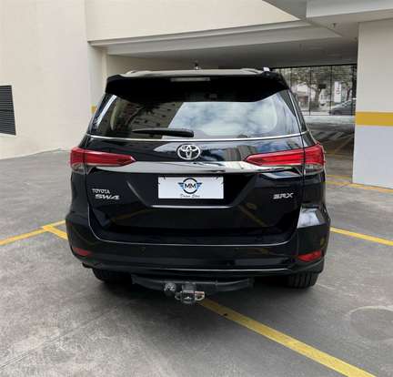 TOYOTA-HILUX SW4-2.8 SRX 4X4 16V TURBO INTERCOOLER DIESEL 4P AUTOMÁTICO TOYOTA-HILUX SW4-2018