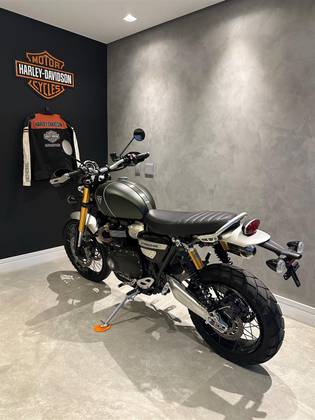 TRIUMPH BONNEVILLE SCRAMBLER 1200 XE 