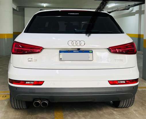 AUDI-Q3-2018