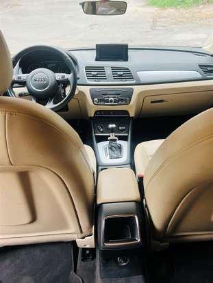 AUDI-Q3-2018