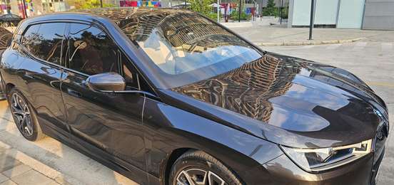 BMW-iX-2022