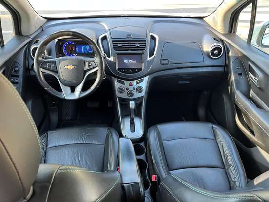 CHEVROLET-TRACKER-2014
