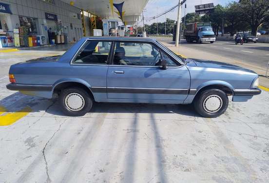 FORD-DEL REY-1990