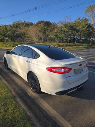 FORD-FUSION-2013