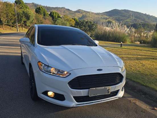 FORD-FUSION-2.0 TITANIUM FWD 16V GASOLINA 4P AUTOMÁTICO FORD-FUSION-2013
