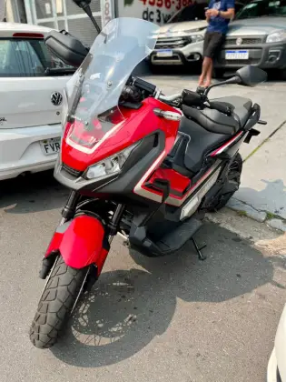 HONDA X-ADV 