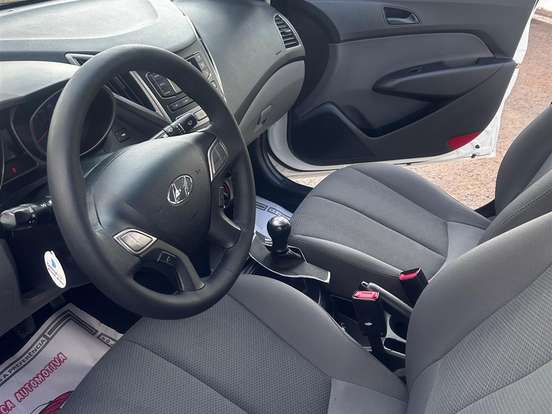 HYUNDAI-HB20S-1.0 COMFORT PLUS 12V FLEX 4P MANUAL HYUNDAI-HB20S-2018