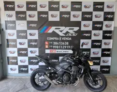 KAWASAKI Z-750 KAWASAKI Z-750